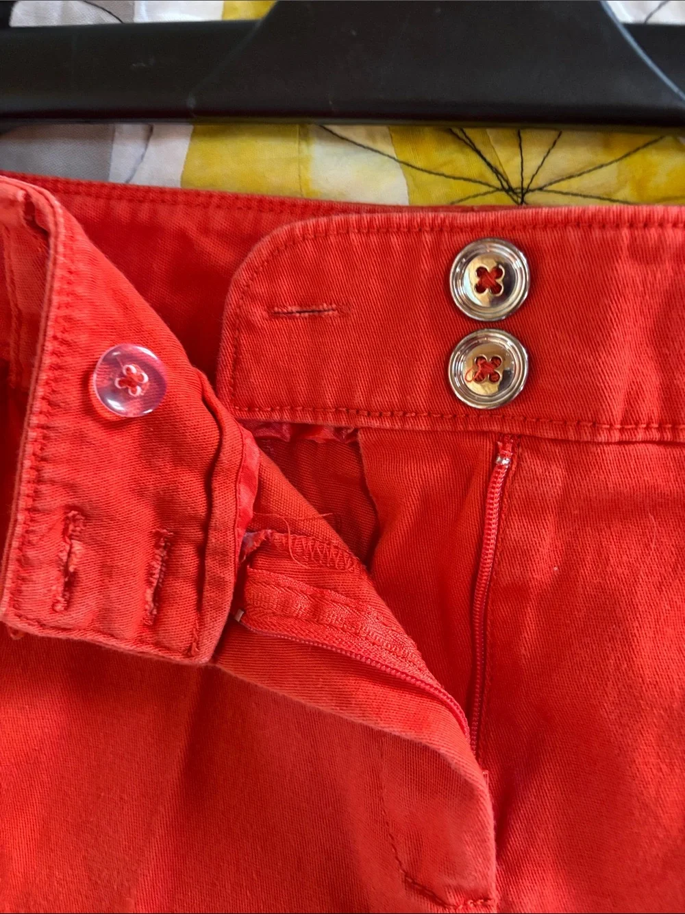 Larry Levine Bright orange Capri Pants-matching set